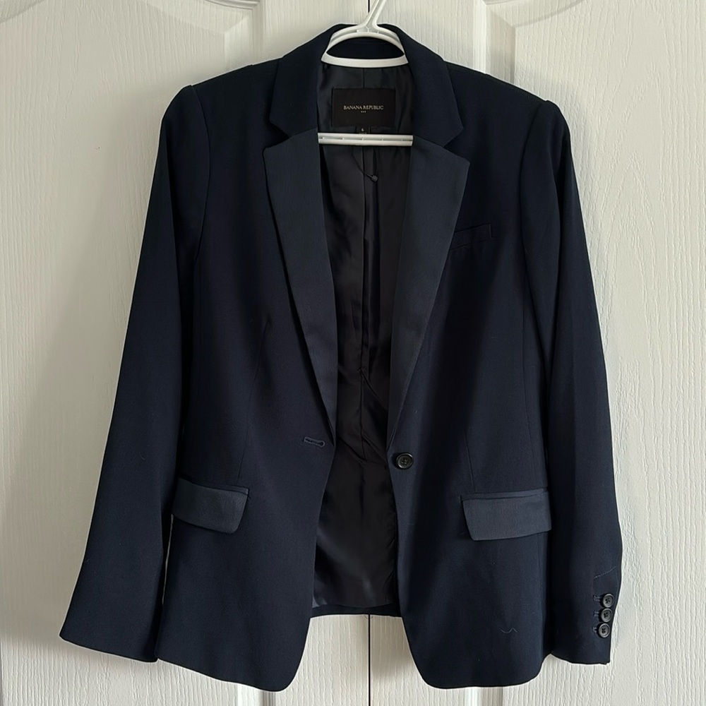 Banana Republic Navy Blazer